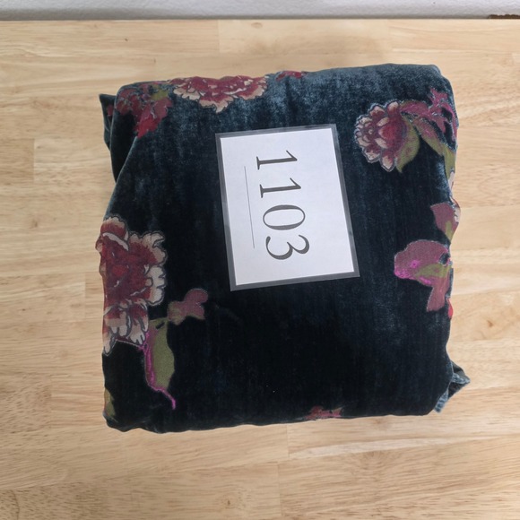 Baltic Born Floral Velvet Maxi Dress V-Neck Flutter Sleeve Size XXL No Belt - Picture 7 of 9